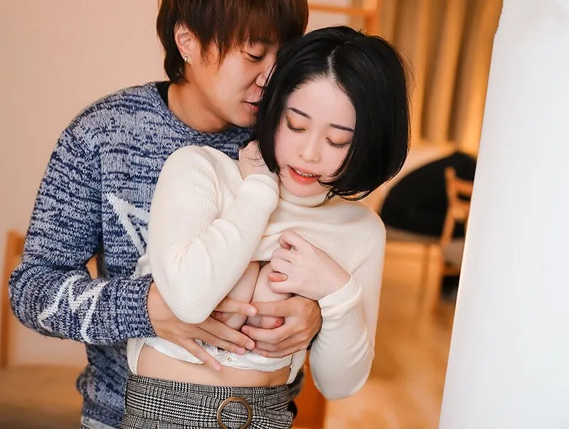 Chồng yêu say xỉn, vợ cắm sừng bét nhè với bạn học sau bữa tiệc họp lớp tại nhà